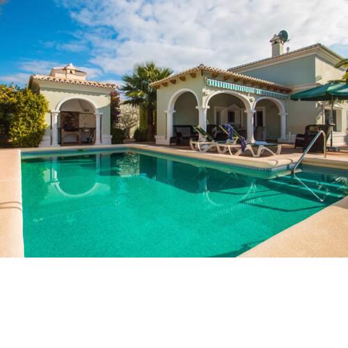 Villa Yoko - Plusholidays
