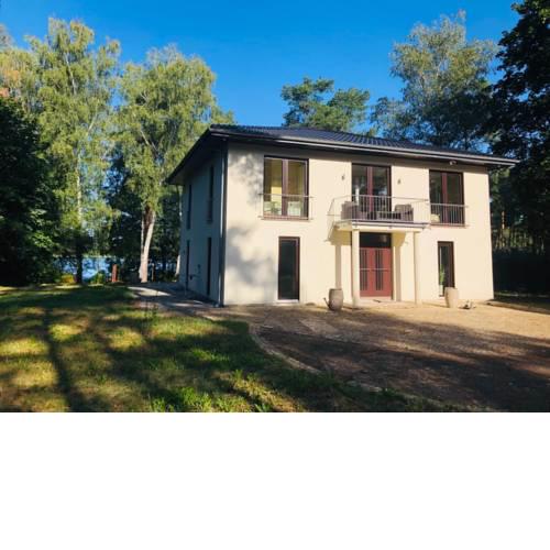 Villa Zesch am See