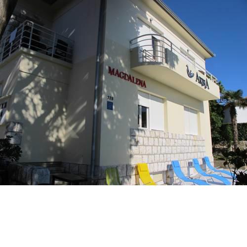 Villas Arbia - Magdalena Rooms and Apartments