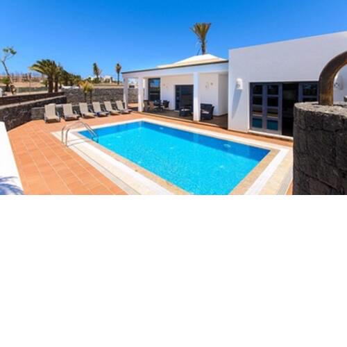 Villas Mamma Mia In Playa Blaca Lanzarote Luxes