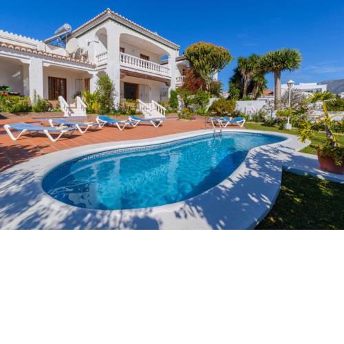 Villas Nerjazul - La Exótica
