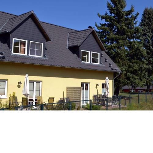 Villen am See - 4-Raum Häuser DHH Südwind