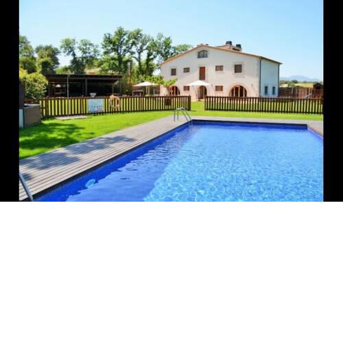 Vilobi d'Onyar Villa Sleeps 13 with Pool and Air Con