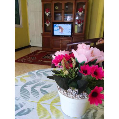 Vino Homestay Batu 1