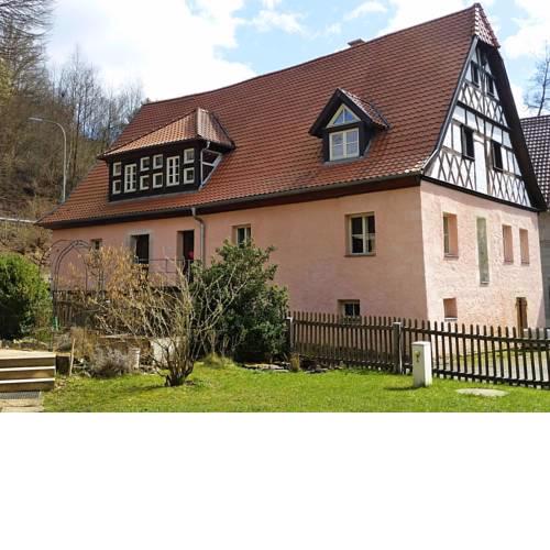Vintage Apartment in Weissenbrunn near Franconian Forest