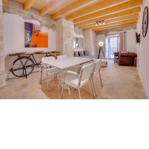 Vintage Palma Palace Apartments TI
