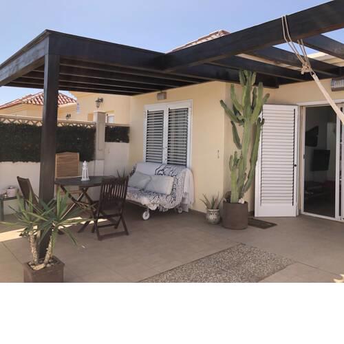 Vistas Golf Apartment con terraza privada by Lightbooking