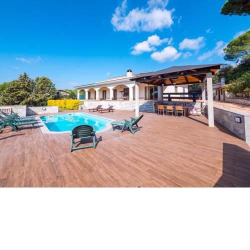 Vivalidays Villa Kiros