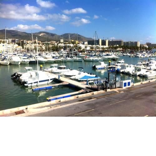 VIVE BENALMÁDENA Apartamento de Luxe Puerto, primera linea de playa