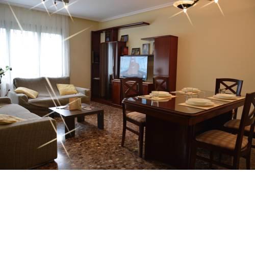 Vivienda Familiar junto Plaza Toros de Teruel