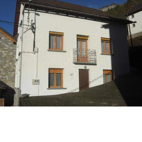 Vivienda Lanzón