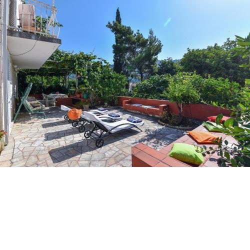 Vizmeg Holiday Home