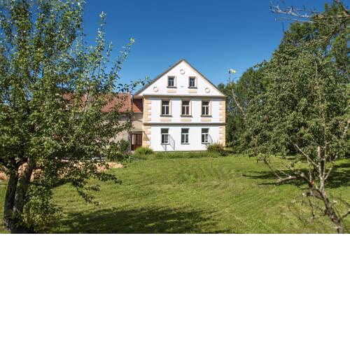 Vopařilův statek Leština