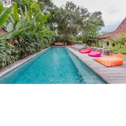 Wahyu Private Peaceful Four Br Rustic Villa W Two Pools