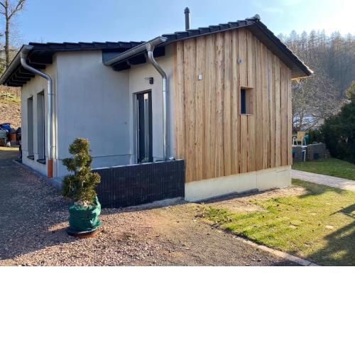Waldfrieden Ferienhaus mit Pool