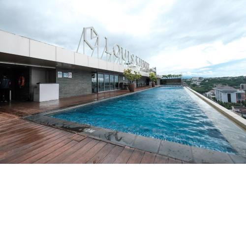 Warhol Residence at Louise Kienne Simpang Lima Semarang