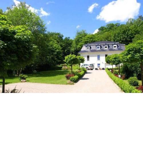 Weißes Haus am Kurpark, Fewo Waldblick