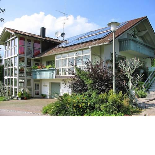 Welcoming Chalet near Forest in Rohrnbach