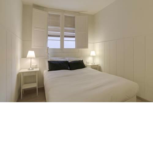Welcoming Renovated Apartments in Gràcia