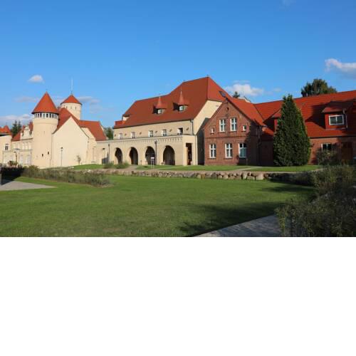 Westflügel Schloss Stolpe Familienappartements