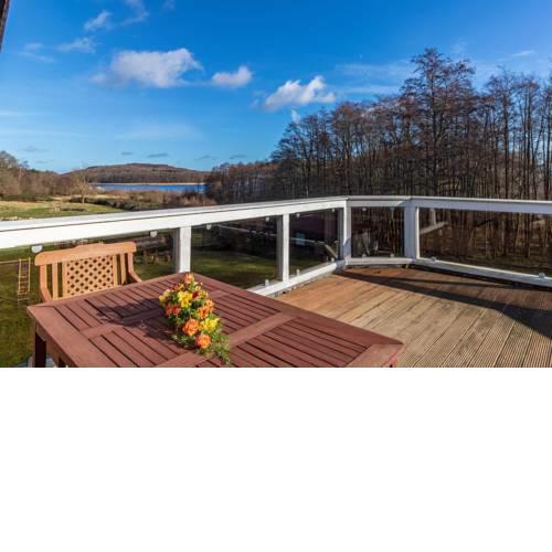 Whg 3 "Falkenturm" Ferienhaus Am "Boddenufer" Buschvitz
