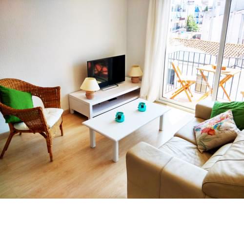 White Mediterranean Apartment