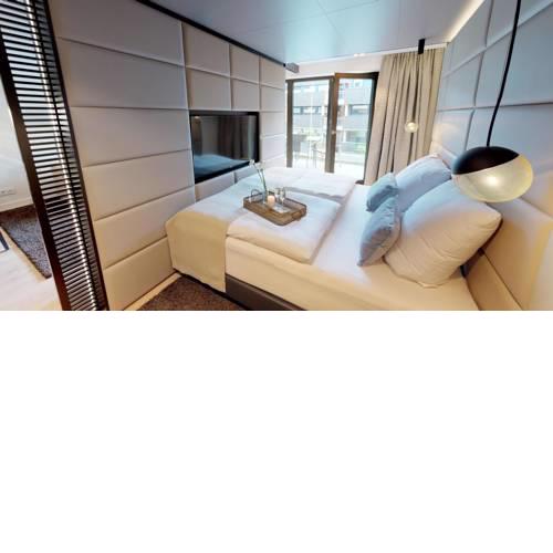 White Pearl Apartment 1.03