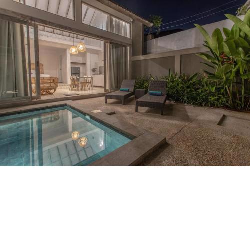 White Studio, villa with private pool Canggu