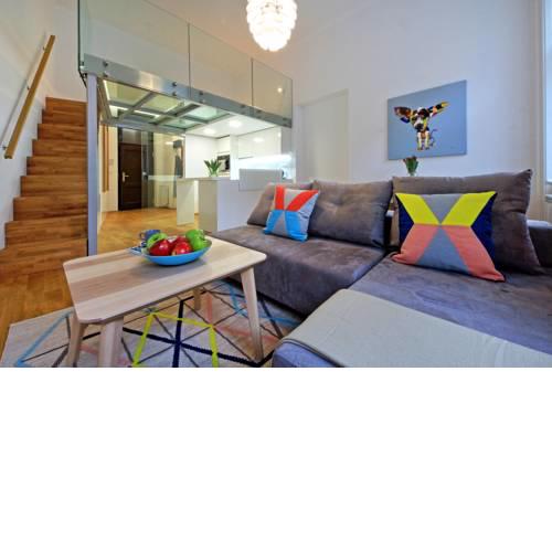 White Swan Apartment