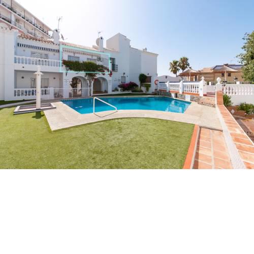 White Town Bajamar Nerja Canovas