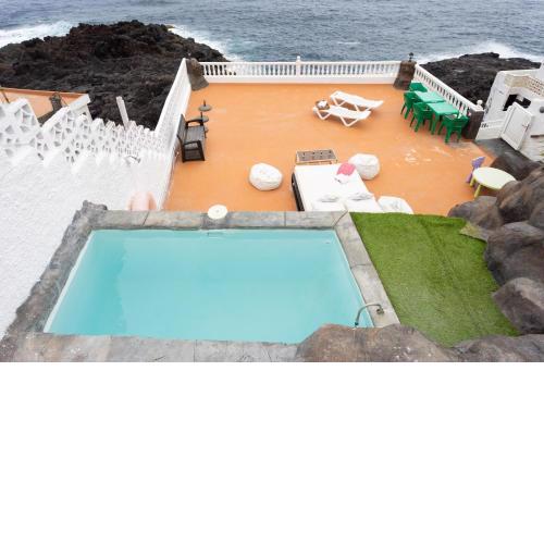 Window to the sea - Dream house on the seafront and barbecue.