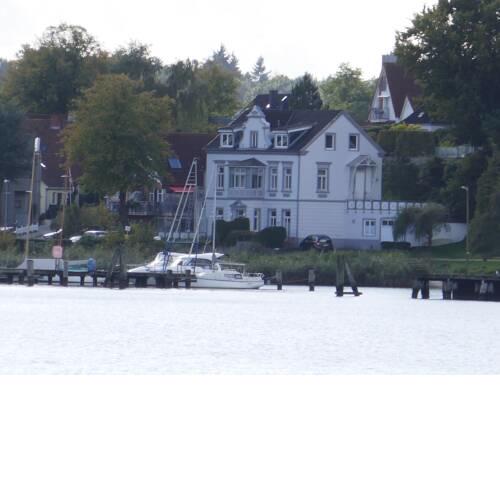 Wohnen am Seglerhafen mit Traveblick im Kontorhaus viele Extras