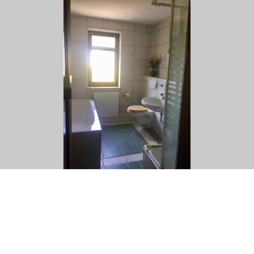 Wohnung in Kiesgrubennähe