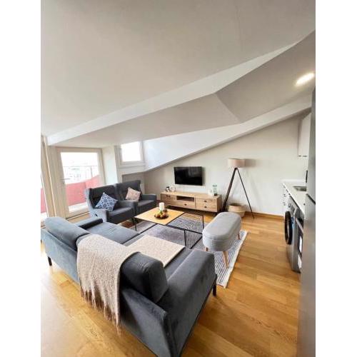 WONDER HOMES- Wonder Penthouse with Large terrace Taksim Square