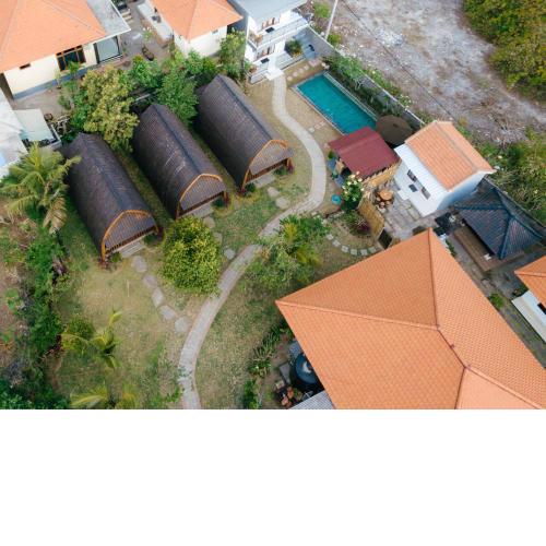 Wooden Puri Guesthouse by Bukit Vista