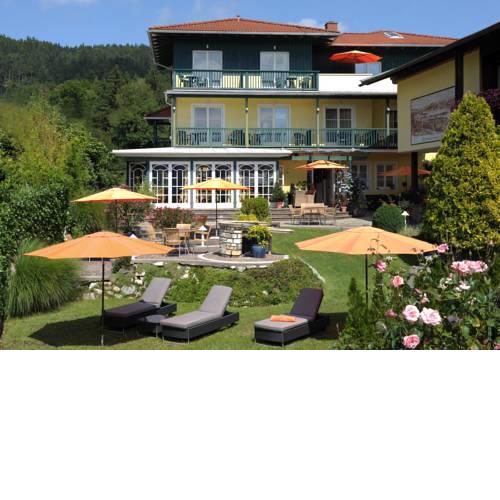 WUNDER s - Ferienpension & Apartment