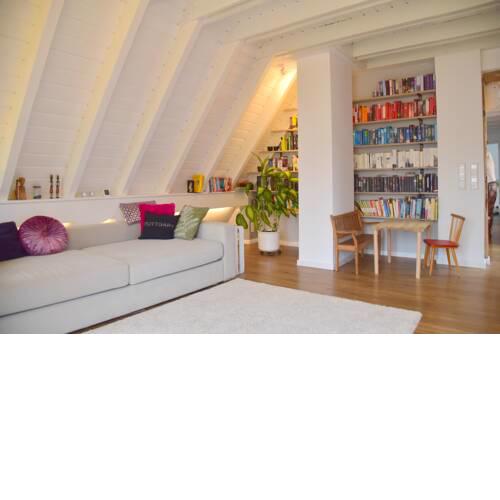 Wunderschöne helle Wohnung, 10 min zum Zentrum