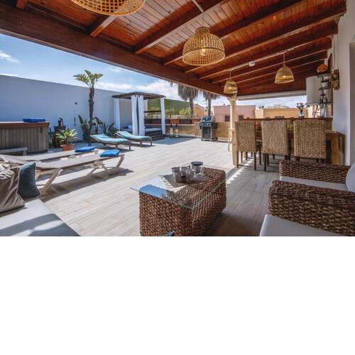 Xabia Apartment Sleeps 8 with Air Con and WiFi