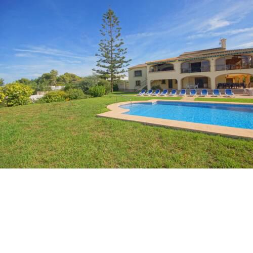 Xabia Holiday Home Sleeps 10 with Pool Air Con and WiFi