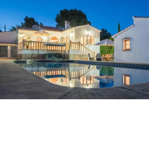 Xabia Villa Sleeps 4 Pool Air Con WiFi