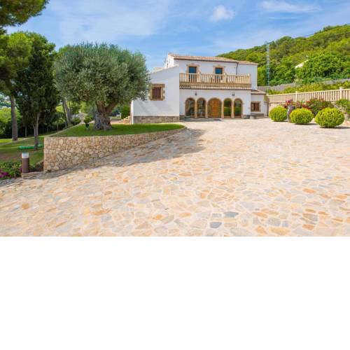 Xabia Villa Sleeps 4 Pool WiFi