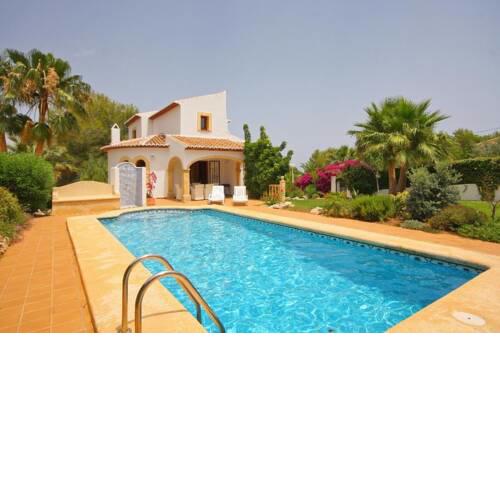 Xabia Villa Sleeps 6 Pool WiFi