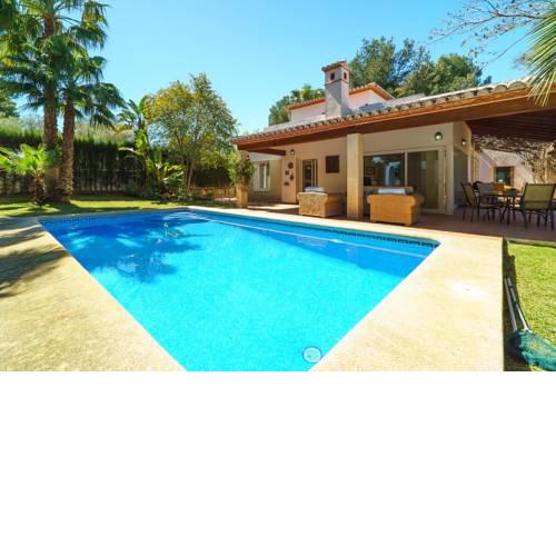 Xabia Villa Sleeps 8 Pool Air Con WiFi