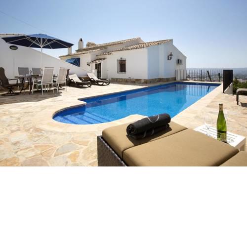 Xabia Villa Sleeps 8 Pool Air Con WiFi