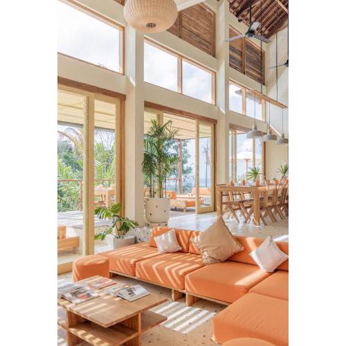 Xanadu Surf & Yoga Boutique Retreat
