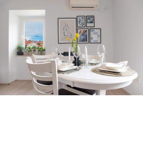 XXL apartment in the old town