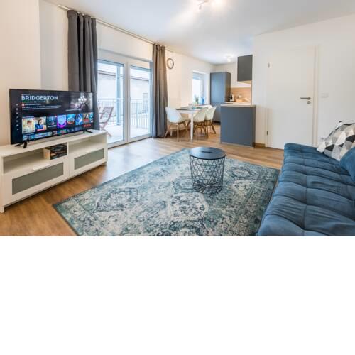 XXL-Wohnung - 2 Parkplätze - 3 Betten - 2 Küchen