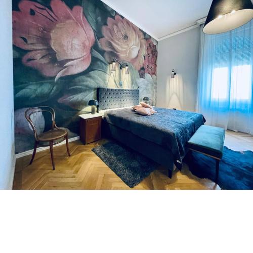 Yacht Club Residence