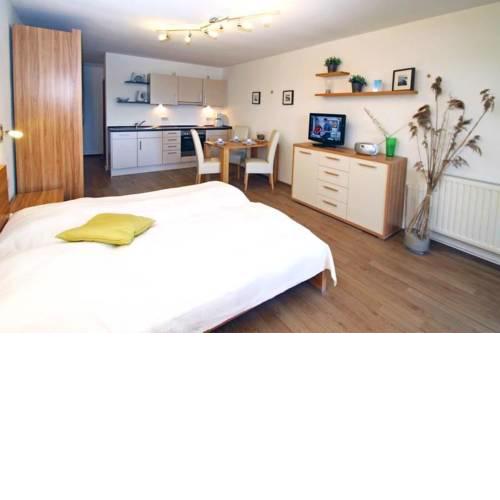 Yachthafenresidenz - Wohnung 9306 / 890