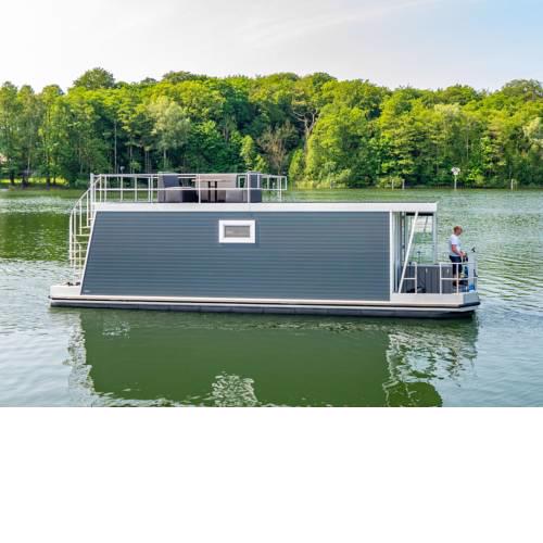 Yachtsuite - Schwimmende Ferienwohnung am Reecksee, festliegend am Steg